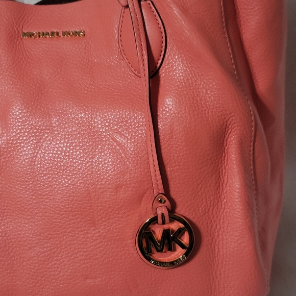 Michael Kors bag - Picture 3 of 4